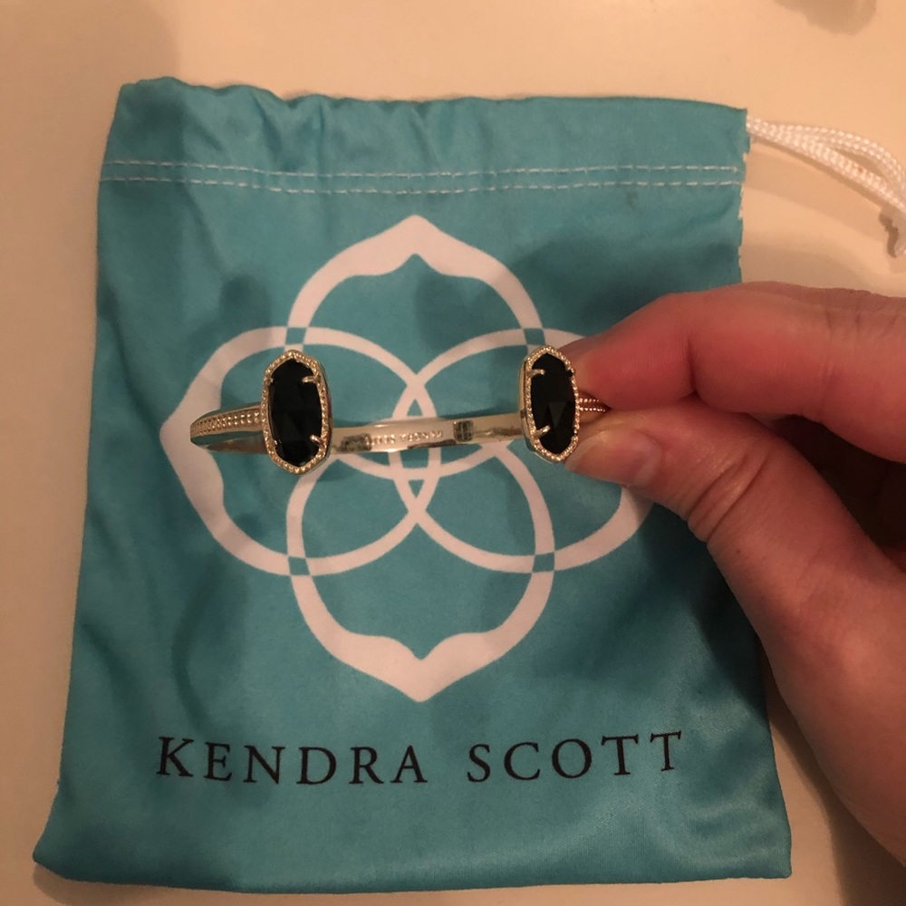 Kendra Scott gold cuff bracelet
